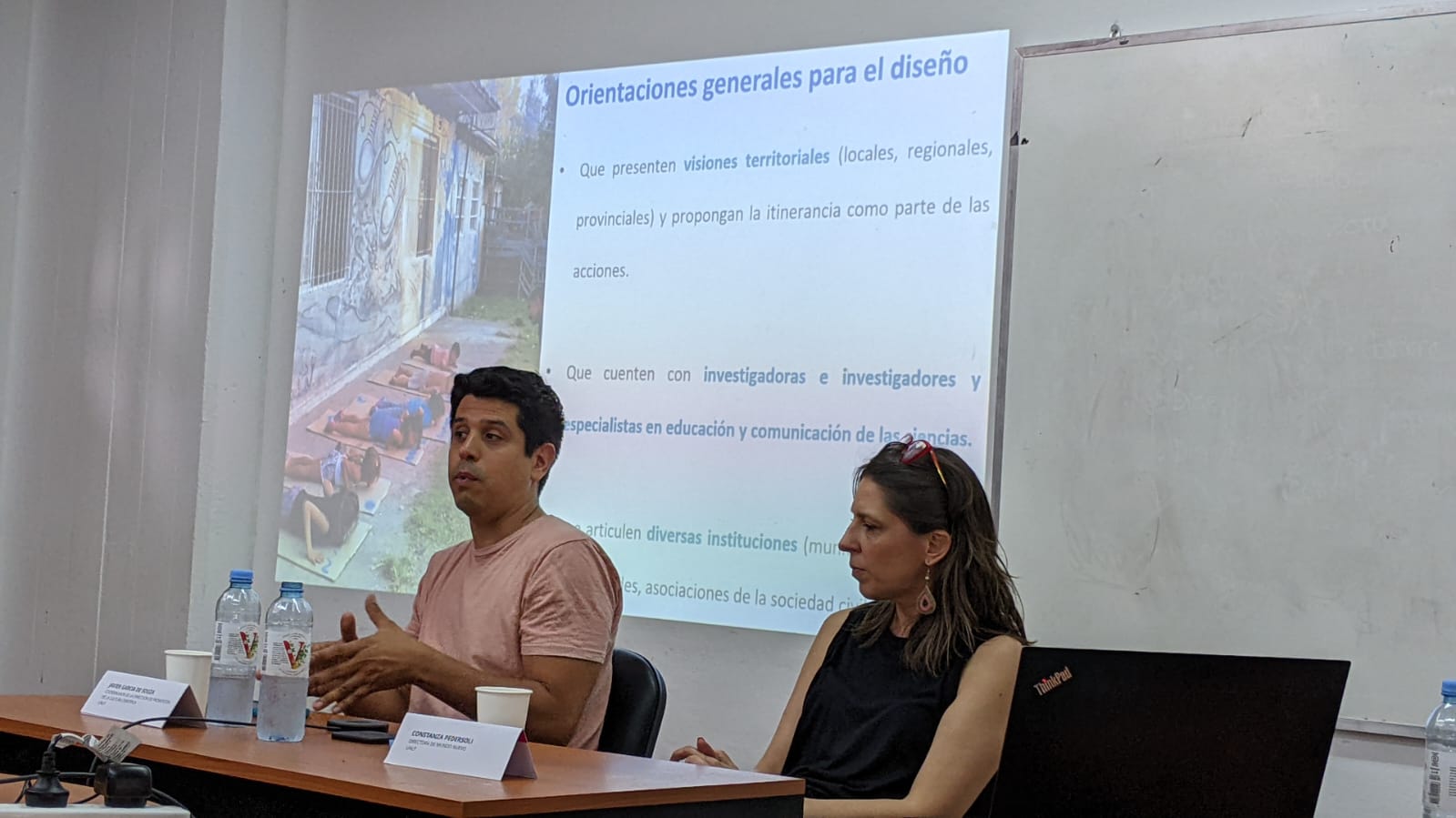 "Cómo presentar proyectos de Cultura Científica? Aportes e ideas para la Convocatoria 2022 del MINCYT" "Cómo presentar proyectos de Cultura Científica? Aportes e ideas para la Convocatoria 2022 del MINCYT"