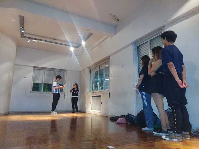 Integrantes de Mundo Nuevo dictaron un taller para estudiantes de la Escuela de Teatro La Plata