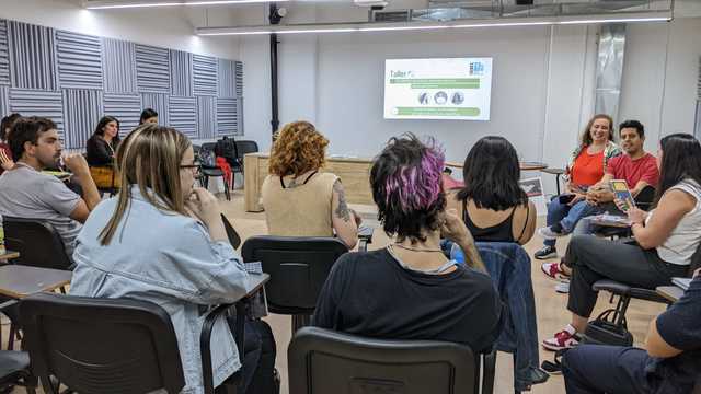 Mundo Nuevo en el Encuentro de Becaries de Posgrado de la UNLP Mundo Nuevo en el Encuentro de Becaries de Posgrado de la UNLP