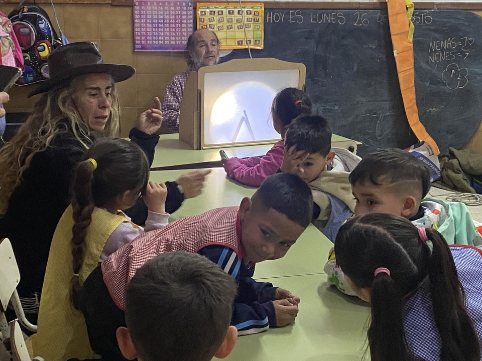 Taller "Sombras que asombran"